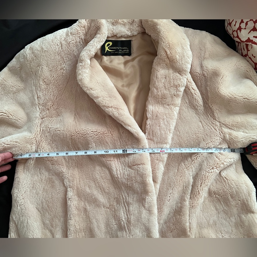 Vintage Fur Coat - Picture 8 of 8